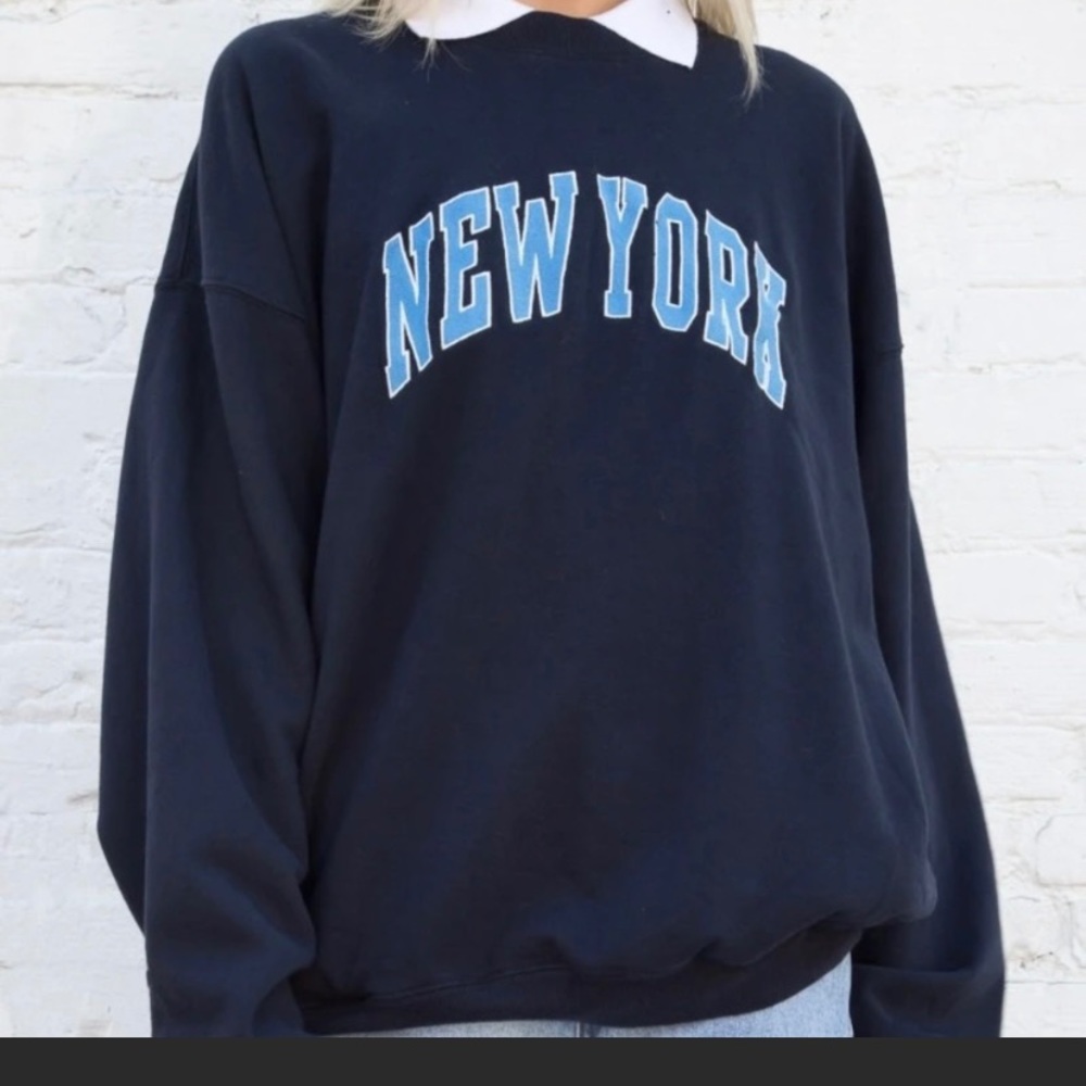 New York oversized sweater- Brandy Melville